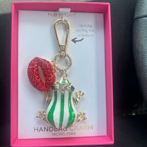 True to Form Kiss a lot of Frogs Lips Handbag Charm NIB